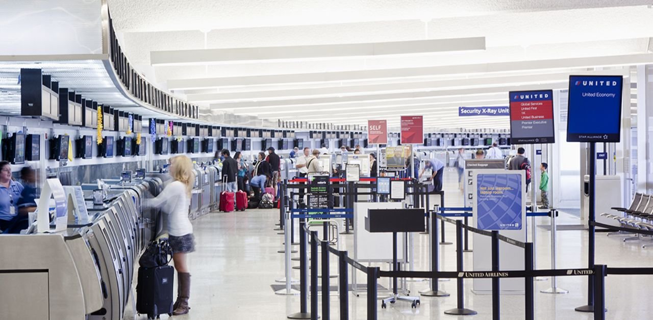 Delta Airlines OAK Terminal