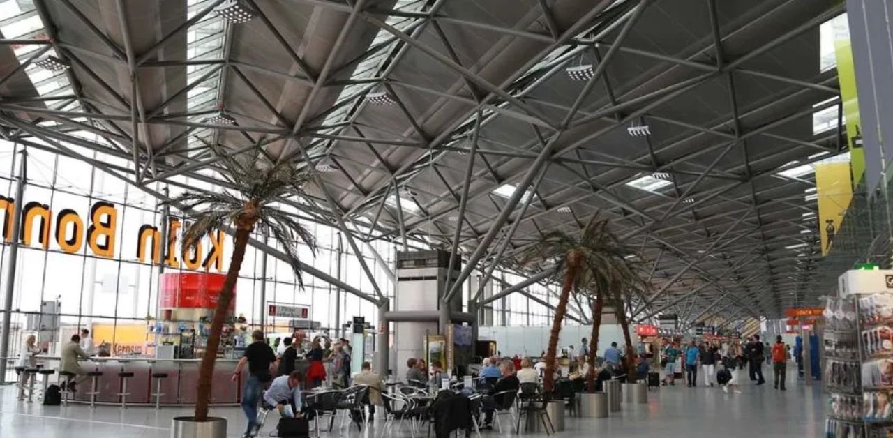 Turkish Airlines KRK Terminal