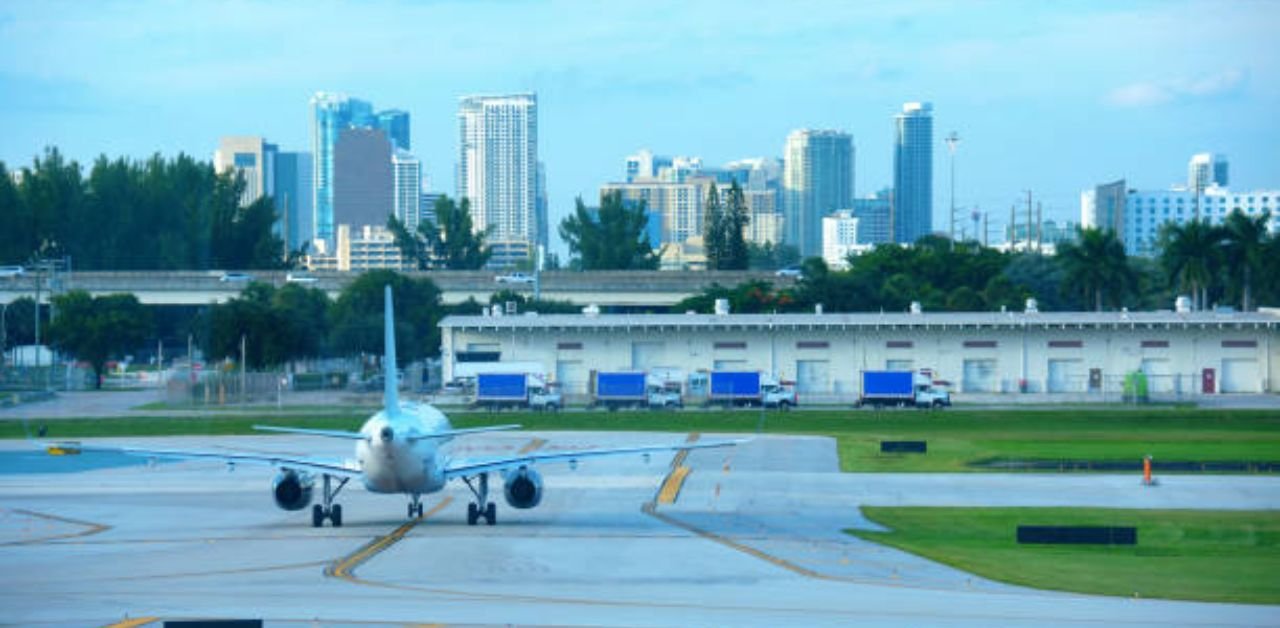 Kuwait Airways FLL Terminal